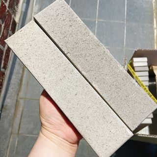 [신흥산업] 붙이는 벽돌 황토 파벽돌 230mm 45장,  욕실 인테리어 실내장식 셀프인테리어 — 4점을 준 리뷰어가 2023년 5월 올린 사용 사진