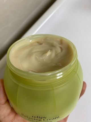 카오리온코스메틱스 사카로미세스와 시카의 만남        릴리피 릴렉싱 크림 진정한 탄력을 경험해보세요 — 5점을 준 리뷰어가 2021년 6월 올린 사용 사진