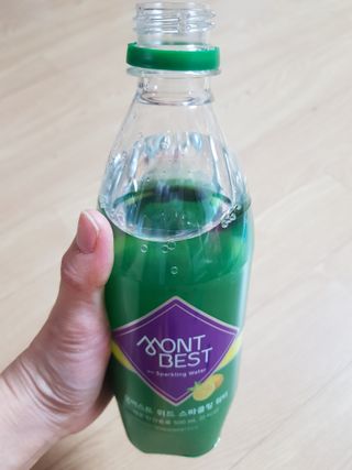 몽베스트 Montbest with Sparkling water Lemon OR Lime 20병(랜덤) — 5점을 준 리뷰어가 2021년 10월 올린 사용 사진