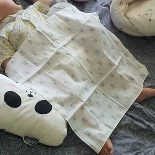 달퐁 레빗스카프손수건세트 — 5점을 준 리뷰어가 2021년 5월 올린 사용 사진