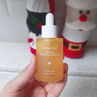 체르엠 스템앤셀 비타민 브라이트닝 에센스 30ml 1개 — 5점을 준 리뷰어가 2021년 12월 올린 사용 사진