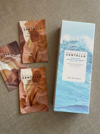 [스킨1004] 마다가스카르 센텔라 히알루-시카 워터핏 선세럼 50ml — 5점을 준 리뷰어가 2024년 5월 올린 사용 사진