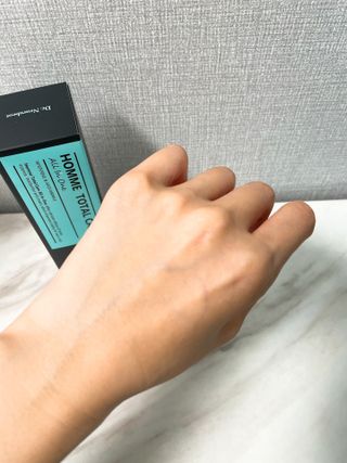 Dr.느루벗 느루벗 옴므 토탈 케어 올인원 118ml 남자 남성 스킨 로션 에센스 크림 화장품 — 4점을 준 리뷰어가 2021년 3월 올린 사용 사진