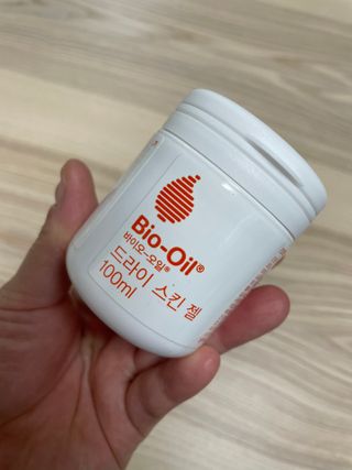 바이오오일 [바이오-오일] 드라이 스킨 젤 100ml — 5점을 준 리뷰어가 2021년 6월 올린 사용 사진