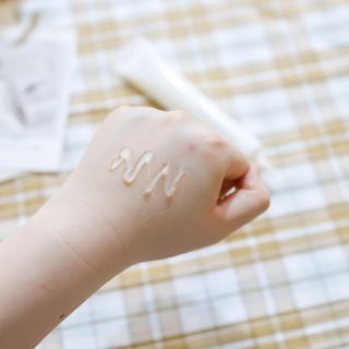 브에노 스킨셀 더마 앰플 — 4.5점을 준 리뷰어가 2021년 6월 올린 사용 사진