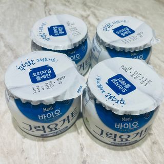 매일바이오 그릭요거트 오리지널 플레인 4개, 로스터리 커피믹스 4개 — 5점을 준 리뷰어가 2021년 12월 올린 사용 사진