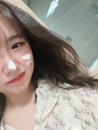 리더스코스메틱 리더스 밀크 스폰지 마스크 — 5점을 준 리뷰어가 2021년 6월 올린 사용 사진