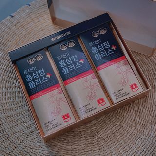 서울약사신협_투데이홍삼정플러스스틱_10g x 30포 — 5점을 준 리뷰어가 2021년 6월 올린 사용 사진