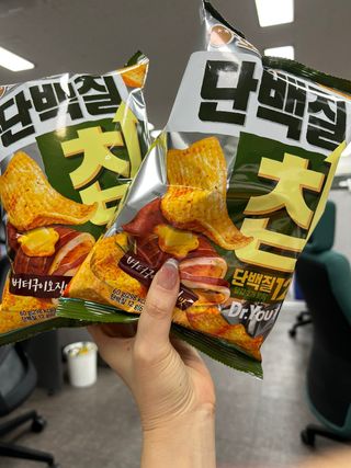 맛있게 채우는 단백질 12g, 닥터유 단백질칩 — 4.5점을 준 리뷰어가 2023년 12월 올린 사용 사진