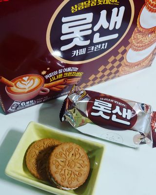 롯데제과 롯샌 카페크런치 — 3.5점을 준 리뷰어가 2021년 10월 올린 사용 사진