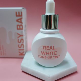 KISSY BAE 키시베이 키시베이 리얼화이트 톤업틴트 — 5점을 준 리뷰어가 2021년 7월 올린 사용 사진