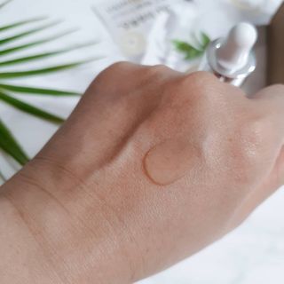 로자펠로 시카 앰플 50ml EGF 재생 미백 비타민 — 5점을 준 리뷰어가 2021년 2월 올린 사용 사진