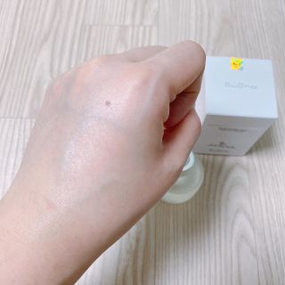 브에노 파리퀸 윌 페이스 오일 — 4.5점을 준 리뷰어가 2021년 6월 올린 사용 사진