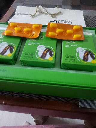 서울약사신협_내몸애발란스관절액션MSM_850mg x 90정 — 5점을 준 리뷰어가 2021년 5월 올린 사용 사진