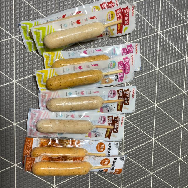 [굽네] 닭가슴살 후랑크 꼬치 4종 8팩 리뷰 사진