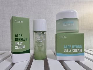 김정문알로에 큐어 큐어 알로에 리프레쉬 젤리 세럼, 큐어 알로에 하이드로 젤리 크림 — 4점을 준 리뷰어가 2021년 4월 올린 사용 사진