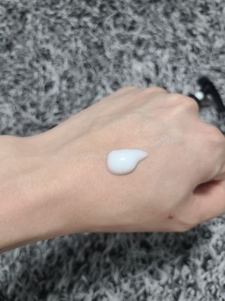 조향사 바디 앤 핸드 로션 화이트 포레스트 — 5점을 준 리뷰어가 2022년 7월 올린 사용 사진