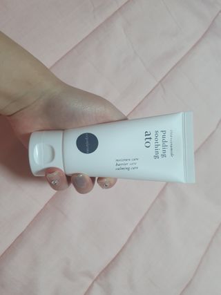 냉장고에 넣어요, 붉은 트러블 피부 다음날 진정되요 [버진팜스 푸딩수딩아토] — 5점을 준 리뷰어가 2021년 1월 올린 사용 사진