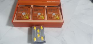 서울약사신협_내몸애발란스멀티비타민앤미네랄파워업_800mg x 90정 — 5점을 준 리뷰어가 2021년 9월 올린 사용 사진