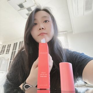 스킨큐어 산다화 카멜리아 안티 링클 멀티밤 — 4점을 준 리뷰어가 2022년 11월 올린 사용 사진