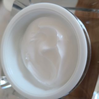 아이디플라코스메틱 아이디 페이스핏  시그니처 크림 50ml — 5점을 준 리뷰어가 2021년 10월 올린 사용 사진