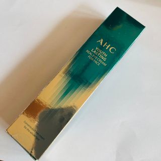 [NEW 탄력유턴 아이크림] AHC 유스 래스팅 리얼 아이크림 포 페이스 — 5점을 준 리뷰어가 2021년 3월 올린 사용 사진