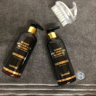 썸헤어 / SUMHAIR 썸헤어  써밋 안티 헤어로스 샴푸+트리트먼트 — 5점을 준 리뷰어가 2021년 5월 올린 사용 사진