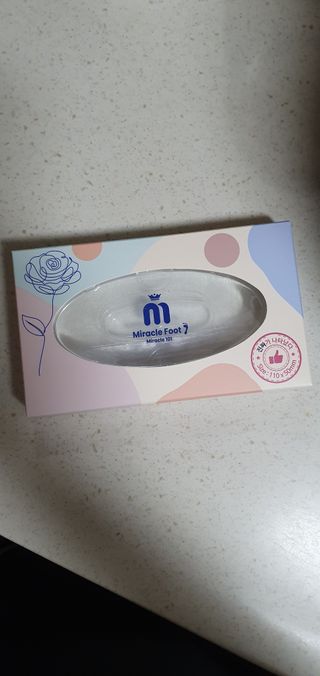 미라클풋 유리발각질제거기 물없이 쓱싹쓱싹 몇번만에 발각질 완벽제거 — 5점을 준 리뷰어가 2021년 9월 올린 사용 사진