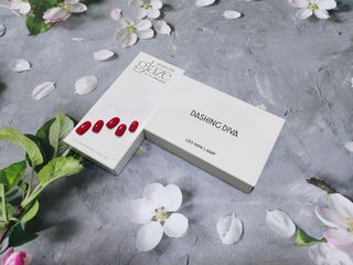 데싱디바 글레이즈 젤네일 크레이지 레드 가을 컬렉션_4종 중 택 1 — 5점을 준 리뷰어가 2021년 9월 올린 사용 사진