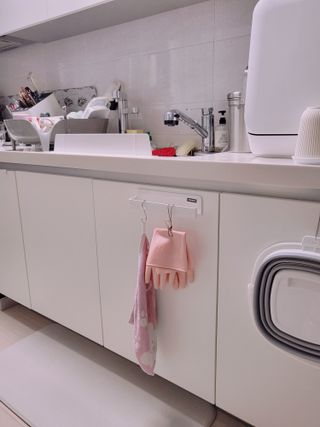 창신리빙 [프랑코 스마트 멀티 홀더 4종] 똑똑한 정리 수납 — 5점을 준 리뷰어가 2021년 12월 올린 사용 사진