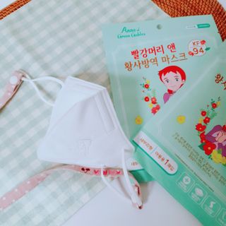 [숨그림] 2D 새부리형, 짱구, 무직타이거, 빨강머리앤 우리아이 그리고 내가 쓰는 믿을수있는 케릭터 마스크 — 5점을 준 리뷰어가 2021년 9월 올린 사용 사진