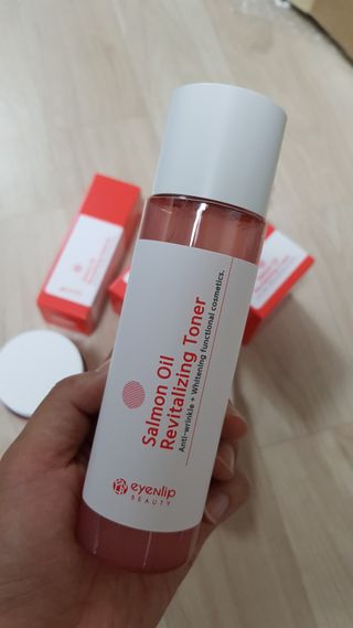 아이앤립 / EYENLIP 아이앤립 연어오일 리바이탈라이징 토너+앰플+크림 3종 세트 — 5점을 준 리뷰어가 2021년 5월 올린 사용 사진