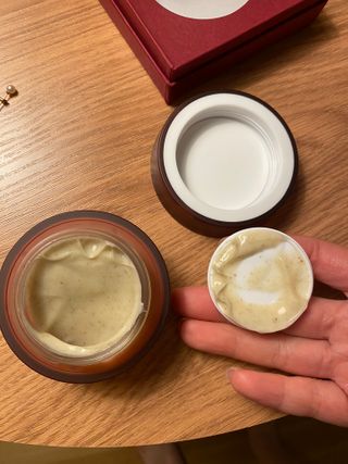 약손명가코스메틱 헤르비스 아로마 크림팩 50ml — 5점을 준 리뷰어가 2021년 2월 올린 사용 사진