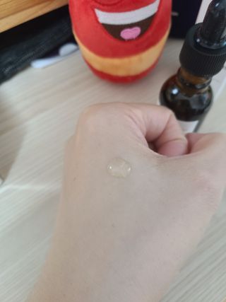 이매지스트 비바 비타민C 세럼 시카 미백 색소침착 앰플 — 5점을 준 리뷰어가 2022년 12월 올린 사용 사진