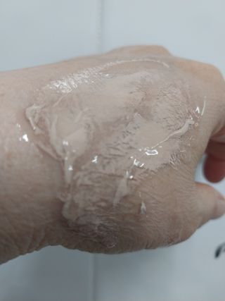 스킨큐어 산다화 순한 클렌징 동백 오일 200ml — 5점을 준 리뷰어가 2023년 5월 올린 사용 사진