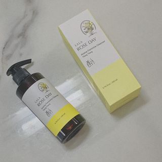 라라로즈데이 시즌2 여성청결제 200ml 아로마 페미민 클렌저, 독일더마인증 — 5점을 준 리뷰어가 2021년 9월 올린 사용 사진