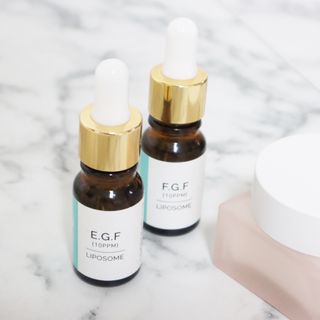 랑팡 EGF+FGF 10ppm 리포좀 앰플 원액 10ml — 5점을 준 리뷰어가 2021년 11월 올린 사용 사진