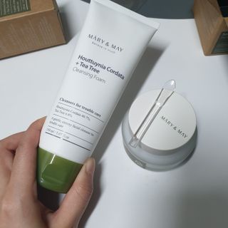 마리엔메이 센서티브 수딩 젤 크림 + 어성초 티트리 추출물 세럼 + 어성초 티트리 모공 클렌징 폼 — 5점을 준 리뷰어가 2021년 8월 올린 사용 사진