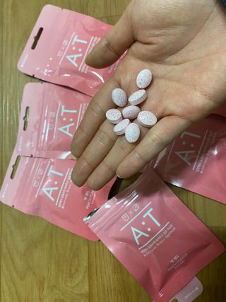 입 냄새 완화에 도움을 주는 에티켓 캔디 복숭아맛 앳캔디 — 5점을 준 리뷰어가 2020년 12월 올린 사용 사진