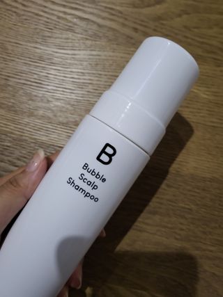 블룸비 거품 두피 샴푸 — 5점을 준 리뷰어가 2022년 8월 올린 사용 사진