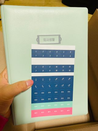 리훈 회사생활 1년용 만년형 — 5점을 준 리뷰어가 2021년 4월 올린 사용 사진
