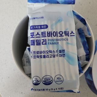 서울약사신협_포스트바이오틱스패밀리_5g x 100포 — 5점을 준 리뷰어가 2021년 3월 올린 사용 사진