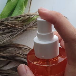 썸헤어 / SUMHAIR [썸헤어] 프로틴 스무디 클리닉 미스트 150ml — 4점을 준 리뷰어가 2021년 7월 올린 사용 사진