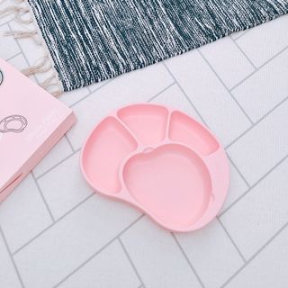 유비맘 캐릭터 실리콘 흡착 식판_색상 랜덤발송 — 5점을 준 리뷰어가 2021년 1월 올린 사용 사진