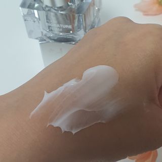 아이디플라코스메틱 아이디 페이스핏  시그니처 크림 50ml — 5점을 준 리뷰어가 2021년 10월 올린 사용 사진