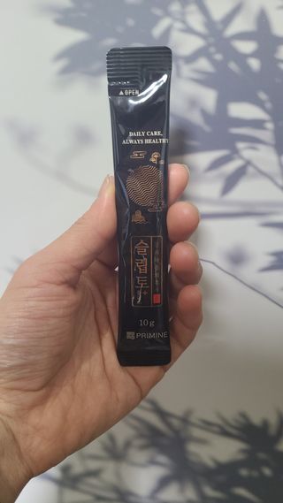 프리마인 자체 기업부설 연구소에서 찾아낸 건강한 수면의 비밀.  슬립토 플러스 30포 — 5점을 준 리뷰어가 2022년 1월 올린 사용 사진