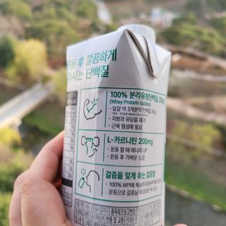 셀렉스스포츠 셀렉스 스포츠 웨이 프로틴 복숭아_ 330ml x 12팩 — 5점을 준 리뷰어가 2021년 3월 올린 사용 사진