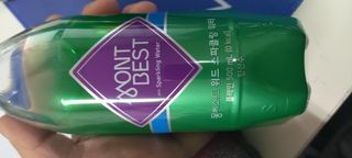 몽베스트 Montbest with Sparkling water Plain 20병 — 5점을 준 리뷰어가 2021년 11월 올린 사용 사진