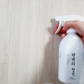 편백의정석 편백의 정석, 피톤치드스프레이 살균 천연 탈취제 집먼지 진드기 이불 침대 매트리스 새집중후군 천연 살균제 — 4점을 준 리뷰어가 2021년 3월 올린 사용 사진