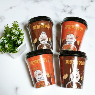 유비쿡 컵떡볶이 매운컵떡볶이2개/ 짜장컵떡볶이 2개  총 4개세트 — 3점을 준 리뷰어가 2021년 7월 올린 사용 사진